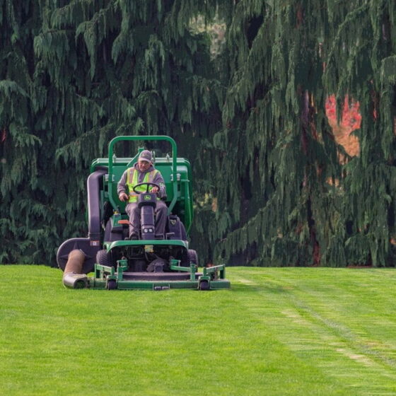 Mower Lawn maintenance in Vancouver, WA