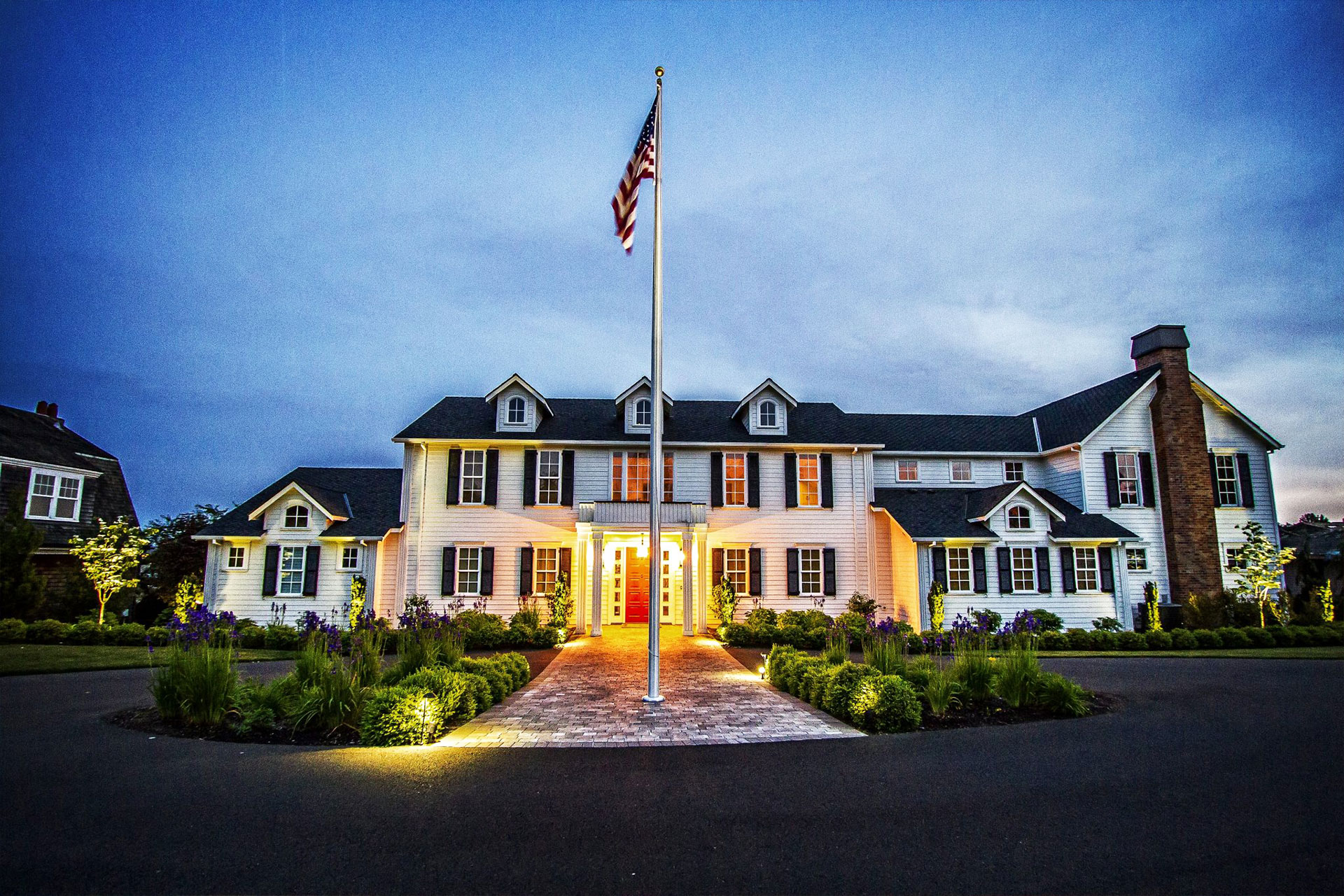 Front of house at twilight with landscaping in Vancouver, WA