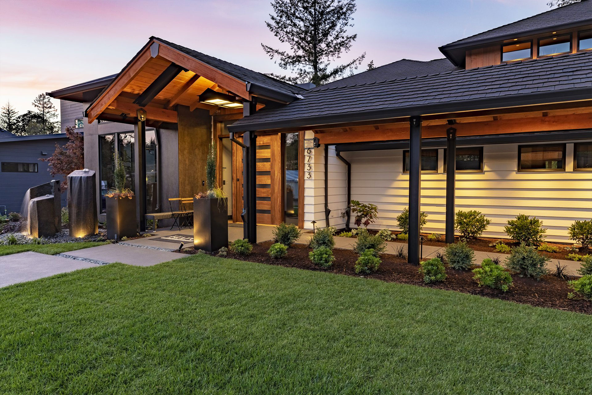 Front yard basalt water feature and landscaping in Vancouver, WA