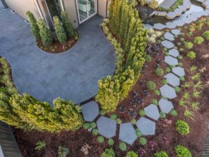 Basalt stepping stones and pavers in Vancouver, WA