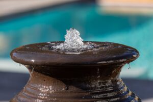 Water feature bubbler pot in Vancouver, WA