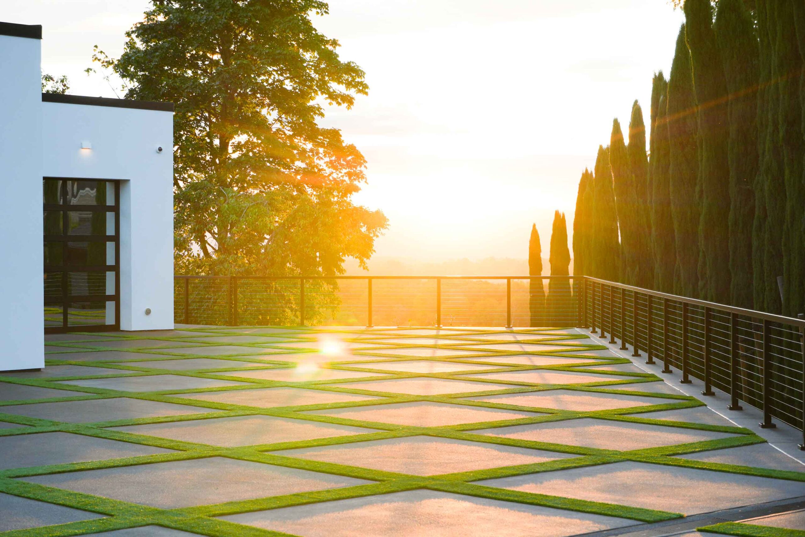 Artificial turf landscape driveway builders in Vancouver, WA